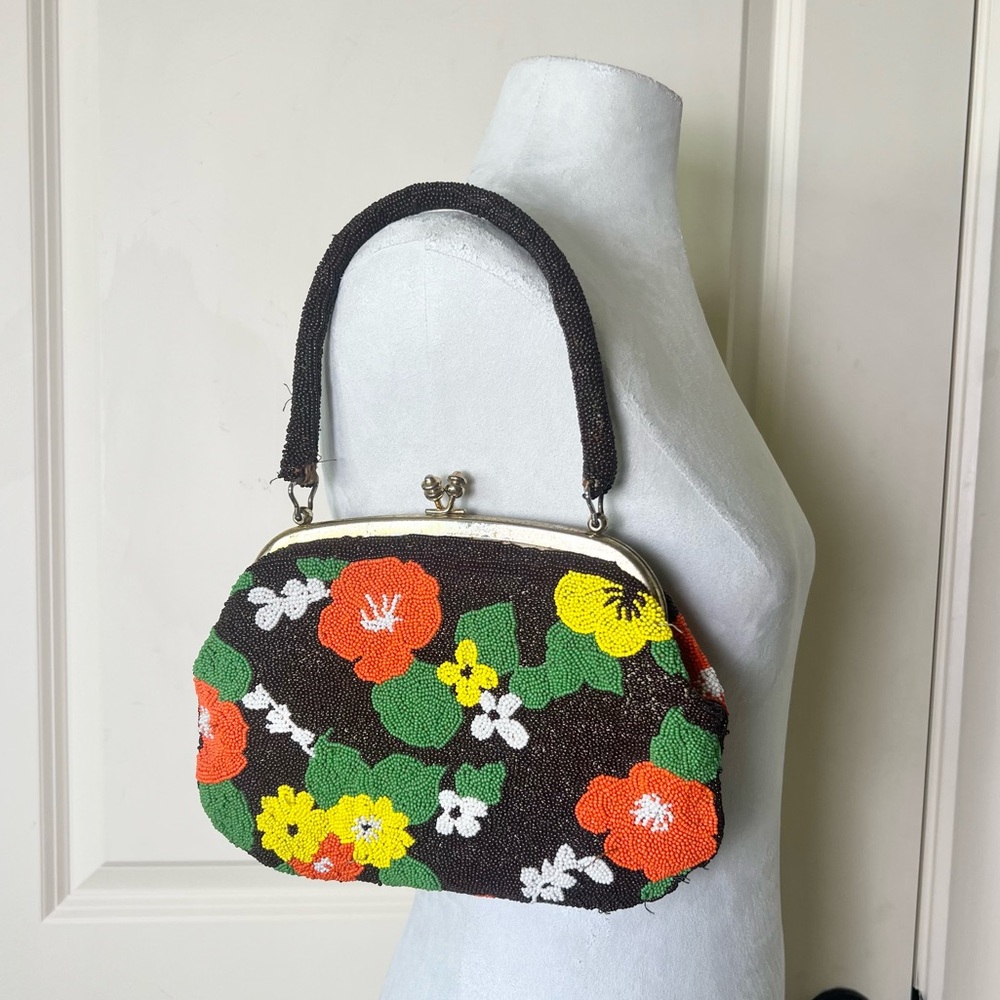 Vintage Beaded Floral Purse Brown Frame Bag Kiss Lock Closure Boho